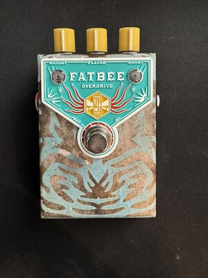 NEW Beetronics FX Custom Shop Fatbee FB2399 Guitar Effects Pedal With Box