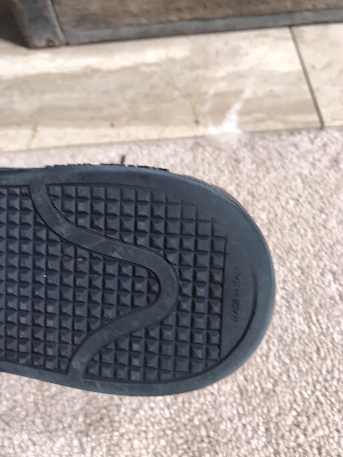 LOUIS VUITTON men's sneakers Frontrow 