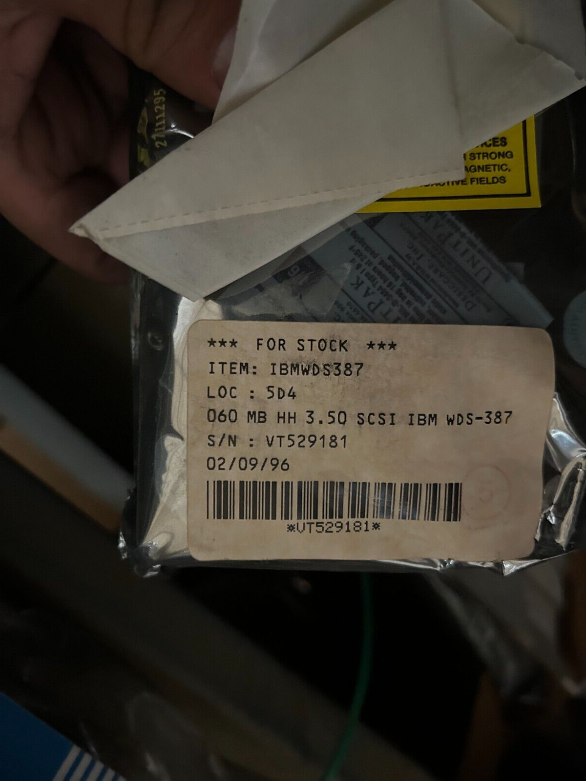 6128258 6128296 WDS-387 IBM 3.5 INCH SCSI HARD DRIVE 60MB