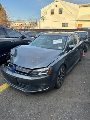 2013  Volkswagen Jetta Sedan Grey FWD Automatic HYBRID NO RESERVE