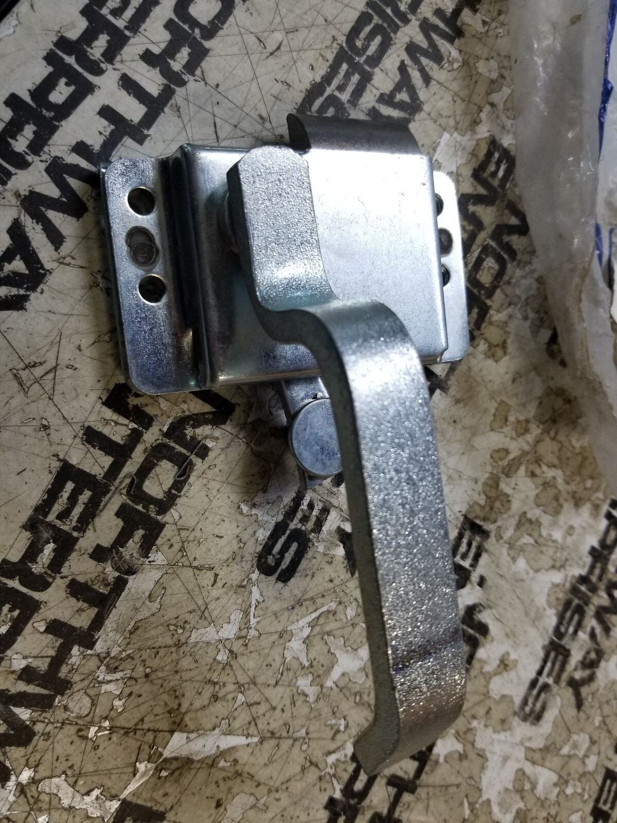 OEM CATERPILLAR 6G-5369 DOOR LATCH 6G5369 GRADER 12G 140G 130G 120G 14G 16G - Picture 1 of 6