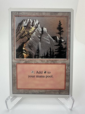 MTG - Mountain - Basic Land Revised Edition Magic The Gathering Card