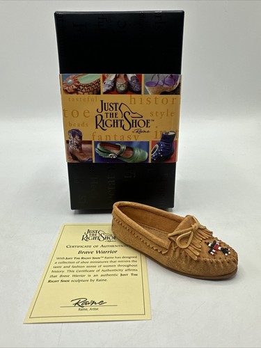 JUST THE RIGHT SHOE by RAINE. JUST THE RIGHT SHOE by RAINE.