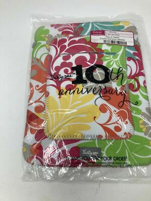 Thirty-One Tote-A-Tablet Case Cover Island Damask Tropical iPad Kindle Flowers