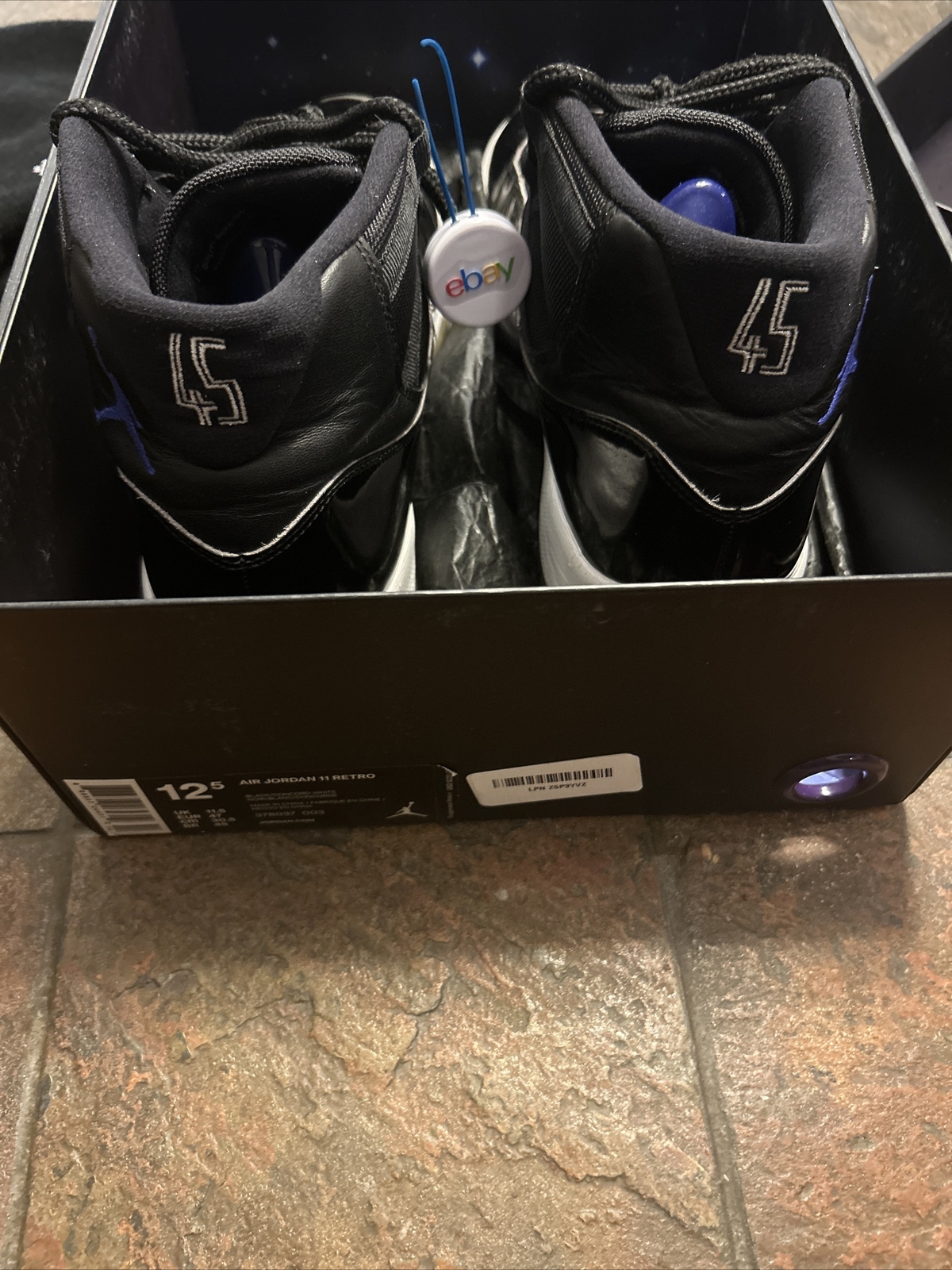 2016 space jams real vs fake