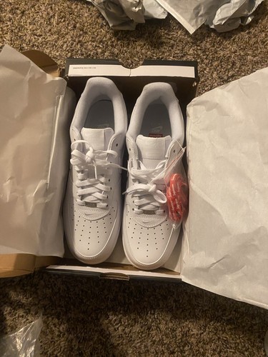 Size 12 - Nike Air Force 1 x Supreme Low Box Logo - White
