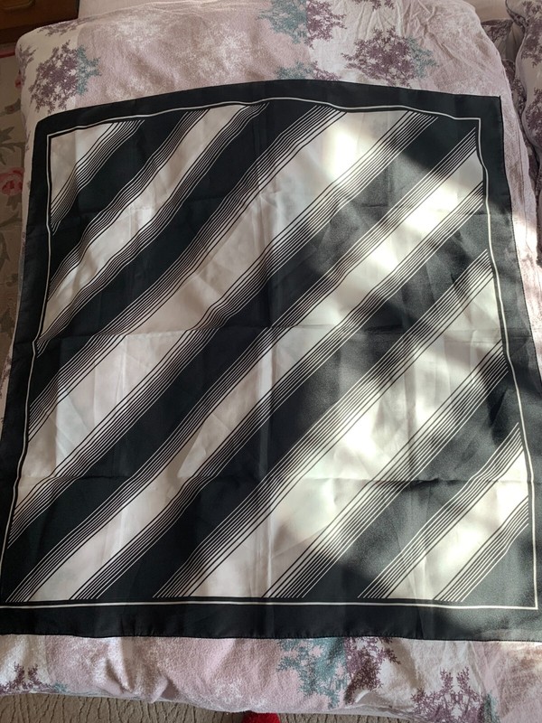 Tuch, Schwarz-WeiÃ, Gestreift, Ca. 76 X 76 Cm GroÃ, Markenlos, # 182