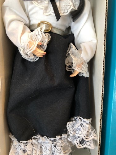 1890's Bell System Operators Doll The Surrey Group Brown Eyed Brunnette 1984