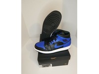 jordan aj 1 mid size 9