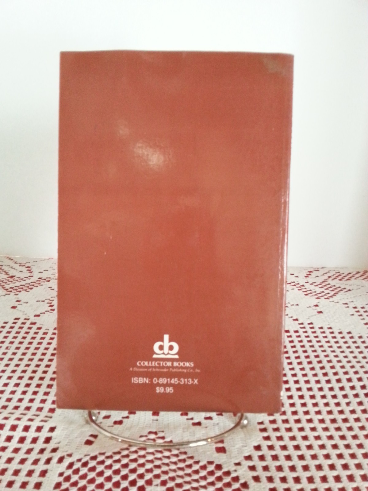 Red Wing Collectibles Identification & Value Guide Collector's Reference