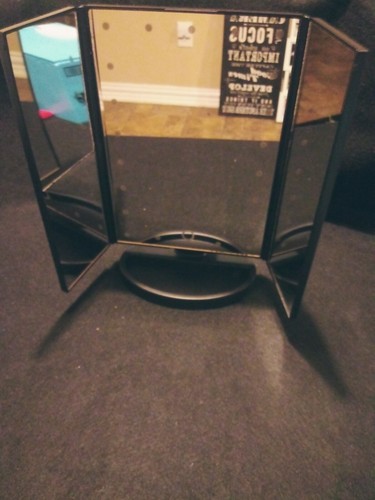 Superstar Magnifying Mirror