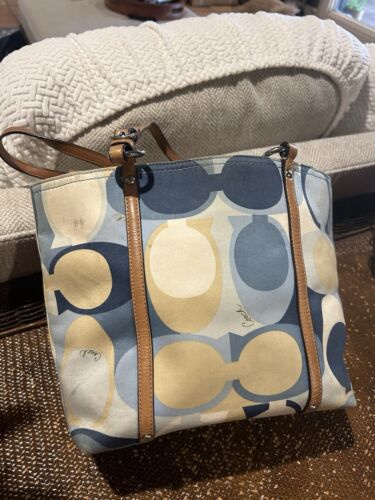 COACH ショルダ一バッグ プラックレザ一 CH857