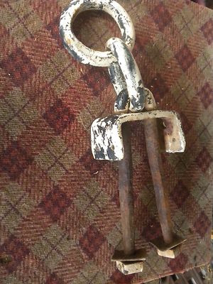 STEAMPUNK LG.CAST IRON BRACKET W/LINKS INDUSTRIAL 16lbs