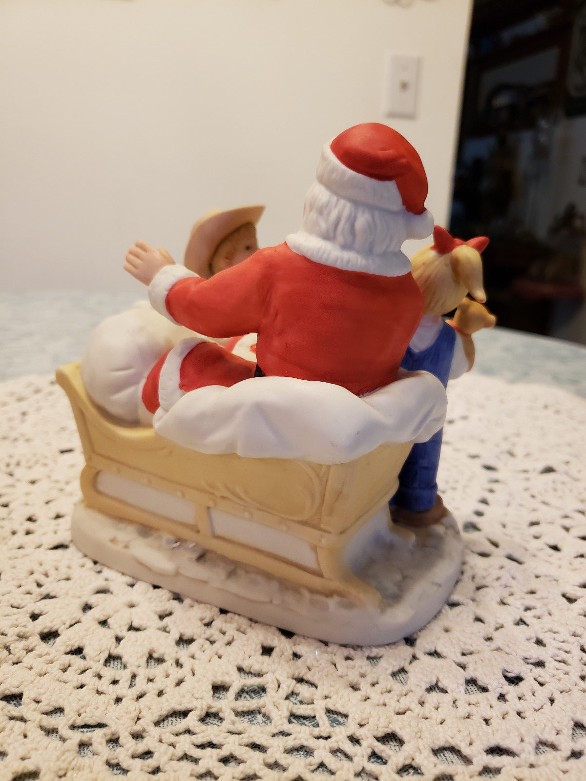 Denim Day's  Santa's Visit  Debby & Danny Home Interiors Figurine