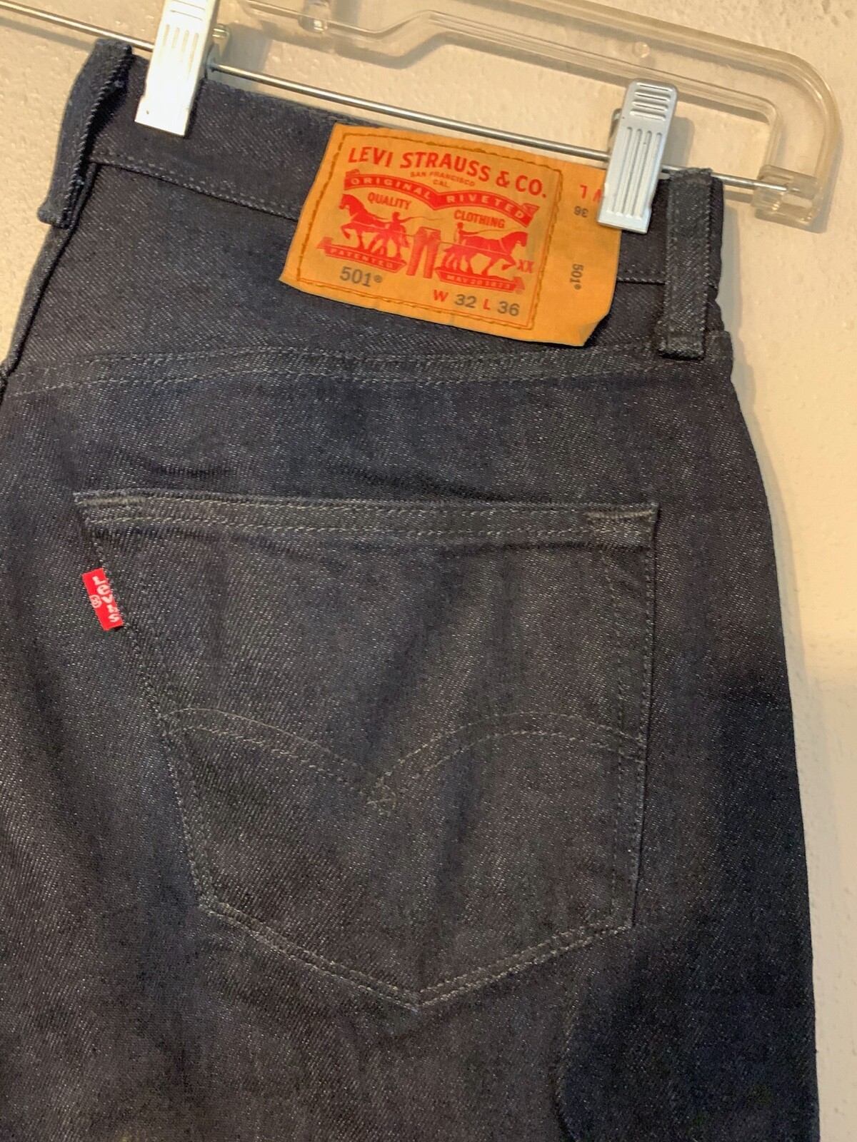 Levis Indigo Button Jeans 32x34 White 