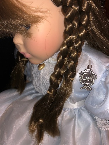 EMILLE Munecas Geli 24” Doll Vinyl Head & Limbs Cloth Body Blue Eyes Brown Hair