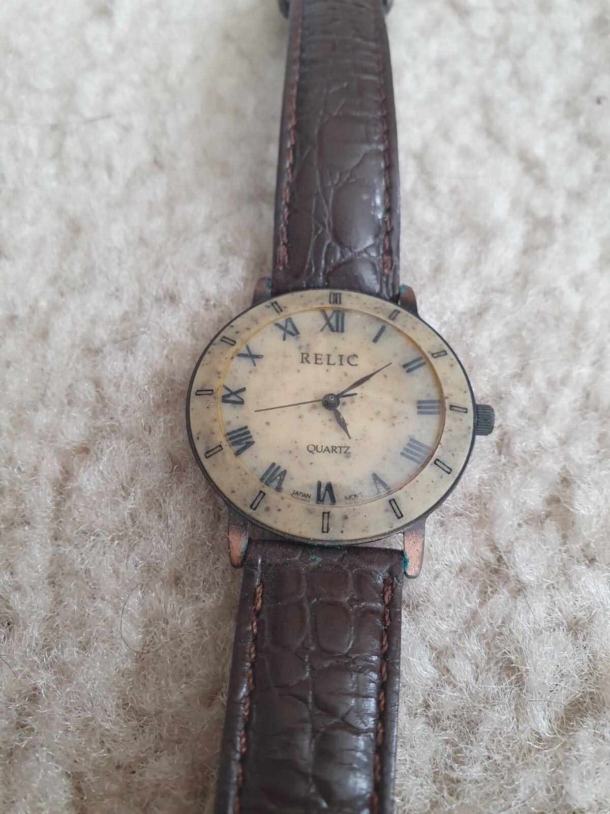 Vintage Relic Granite Watch With Braided Brown Leather Strap NOT WORKING Identify] help finding out about a relic watch I got at a  main image 3