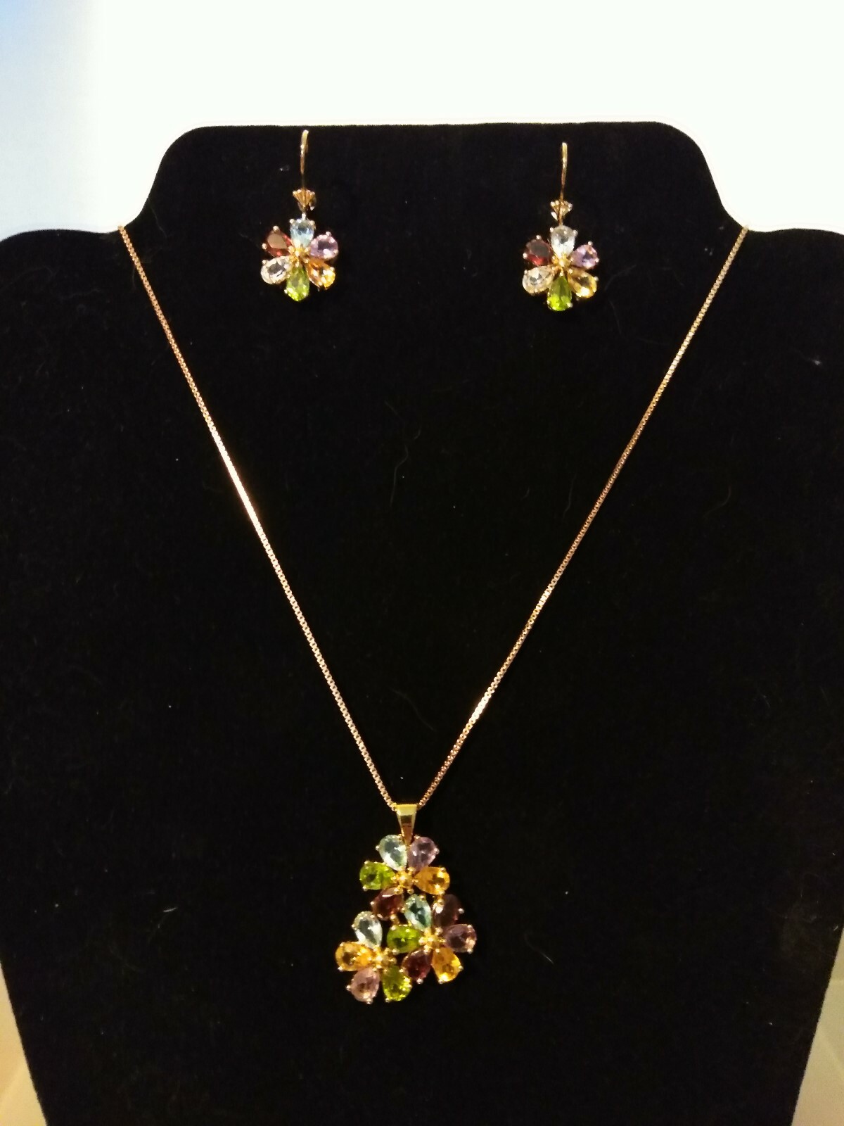 MULTI-GEM PENDANT AND EARRINGS SET IN 18K GOLD OVER STERLING