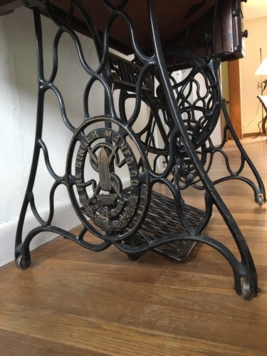 Antique SINGER Treadle Sewing Machine and Cabinet Model 66-6 w/accessories