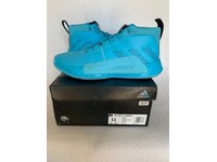 powerade dame 5