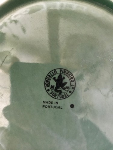 Bordallo Pinheiro Portugal Green Majolica Pottery Salad Dessert Plate