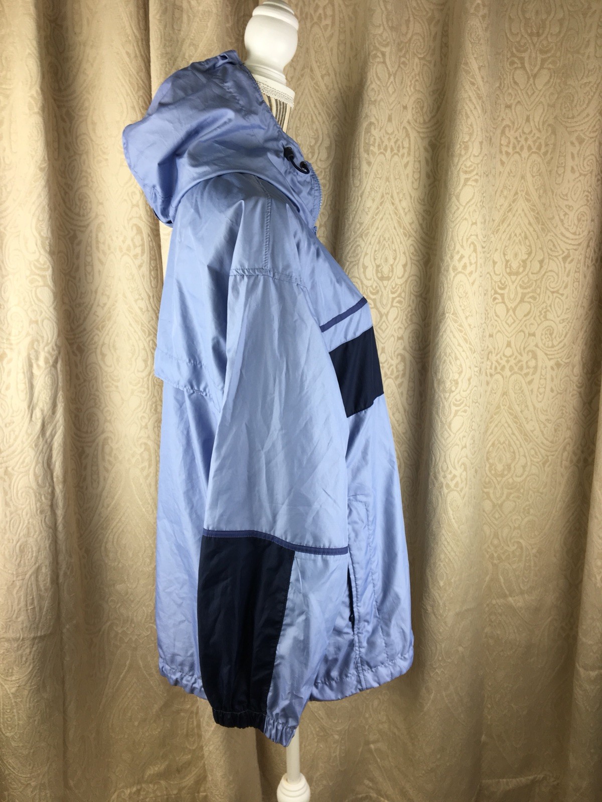 Columbia unisex Windbreaker size large blue hooded full zip pockets