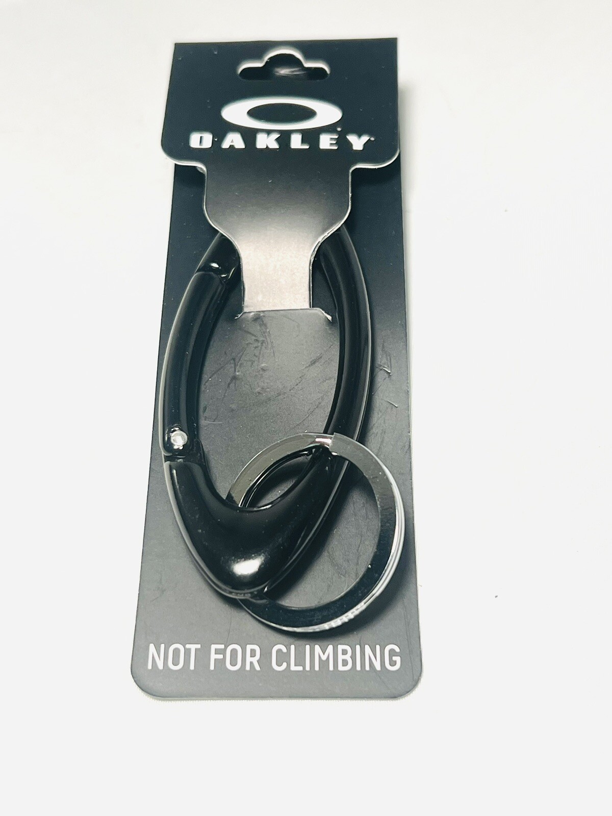 OAKLEY LARGE CARABINER 未使用 Amazon.com: Oakley Mens Metal Works Large Carabiner Keychain
