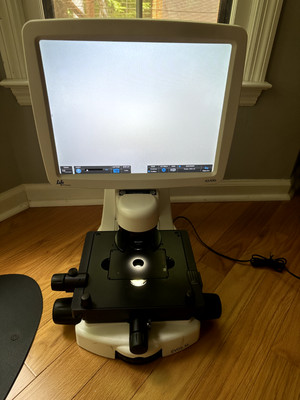 Invitrogen  Life Technologies AMG EVOS XL AME3300 Digital Inverted Microscope