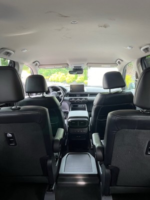 image 5 of interior