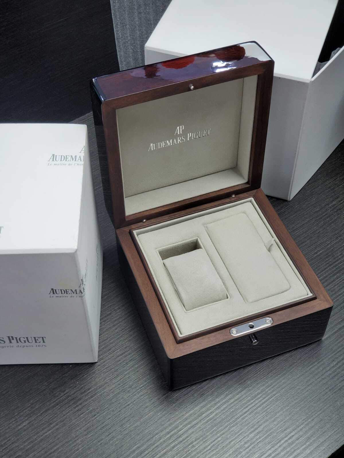 Audemars Piguet Wood Watch & Jewelry Box with Outer Box | eBay Audemars Piguet Wood Watch & Jewelry Box with Outer Box | eBay