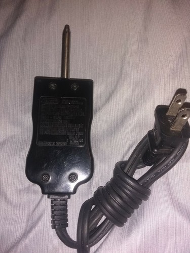 DeLonghi TP-010-05 Skillet Griddle Heat Control Temperature Probe AC Cord 1600W