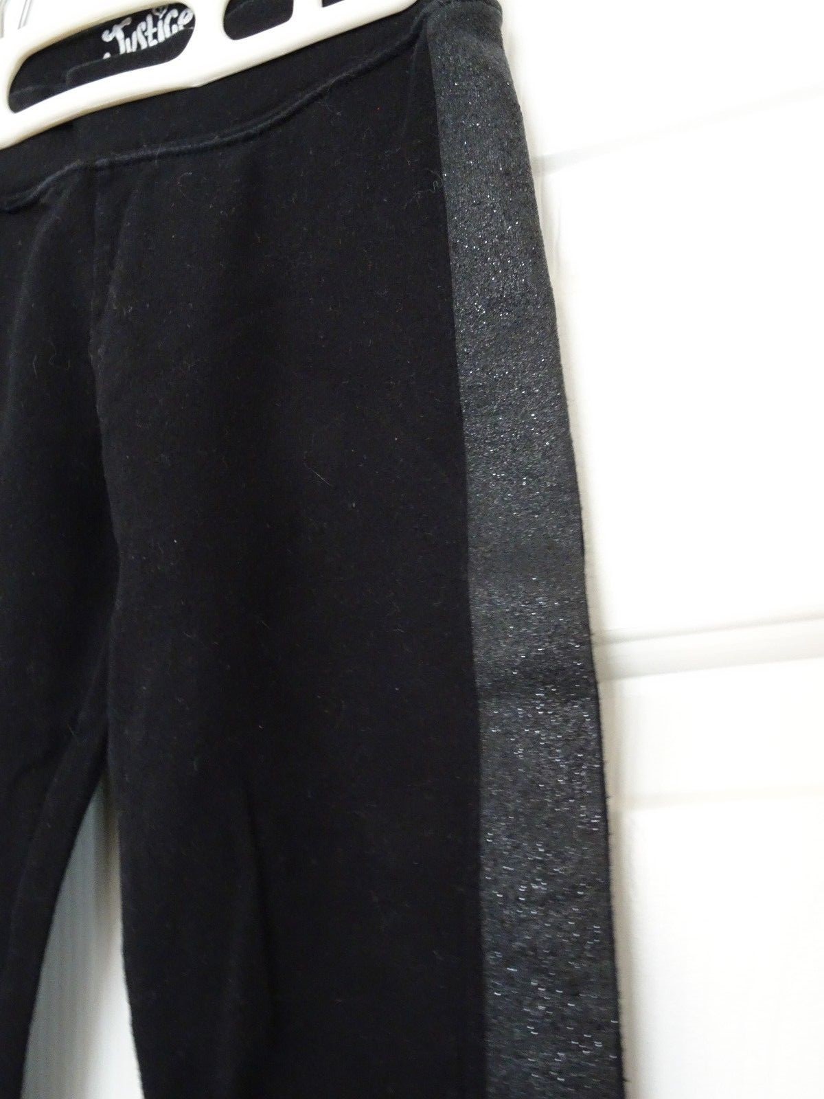 JUSTICE GIRLS SIZE 8 BLACK KNIT CAPRI/CROPPED PANTS-DANCE/GYMNASTICS-ACTIVE WEAR