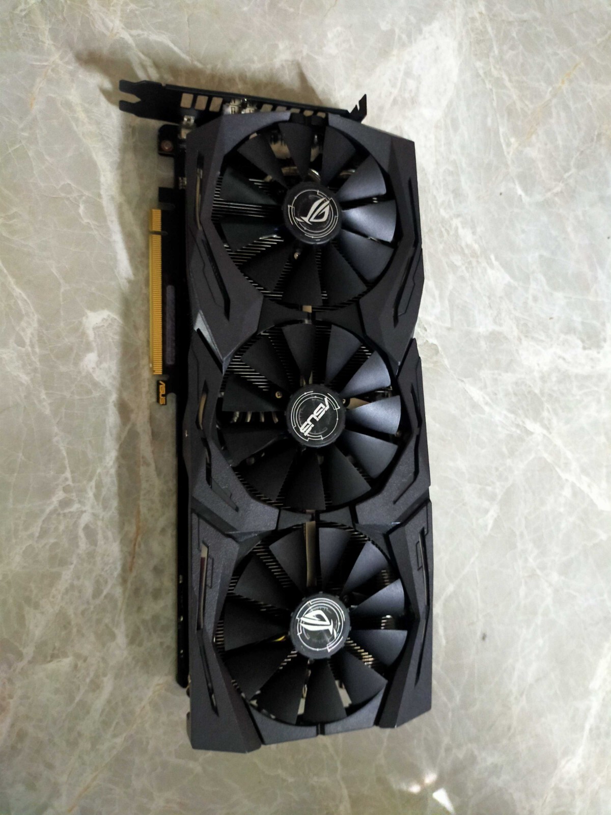 ASUS ROG Strix GeForce RTX 2070 8GB GDDR6 Graphics Card | eBay ASUS ROG Strix GeForce RTX 2070 8GB GDDR6 Graphics Card | eBay