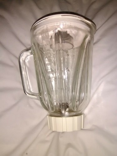Vintage Hamilton Beach Scovill Glass Blender Jar 5 Cup With Spout Complete