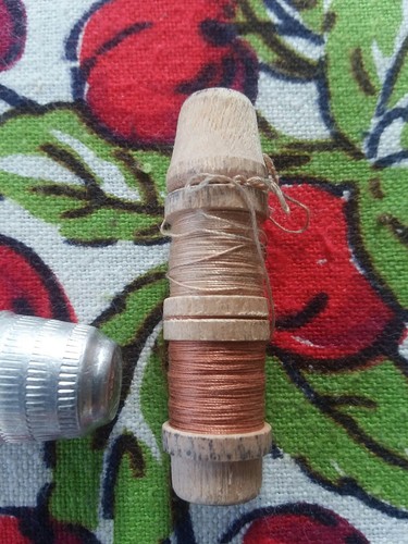 Vintage Advertising Renville MN COOp Creamery Aluminum Sewing Case