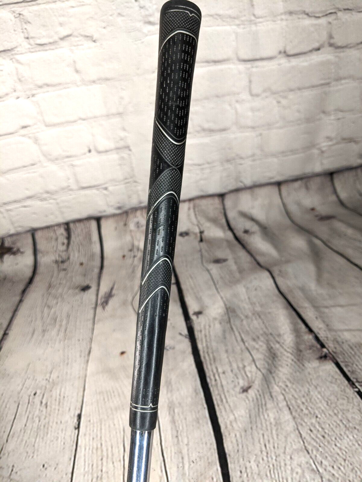 Knight Titan pitching Wedge Men's RH Steel regular flex shaft knight grip