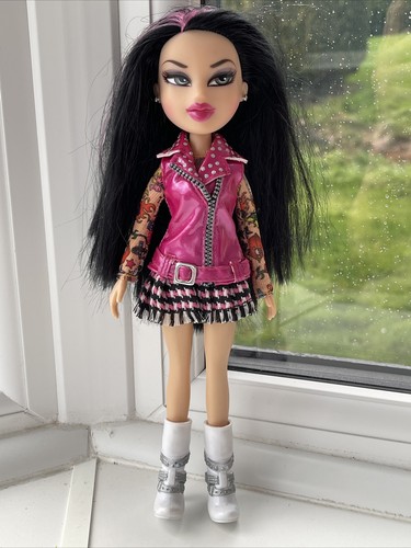 Bratz 9体(セット売りのみ可) Bratz 9体(セット売りのみ可) - メルカリ