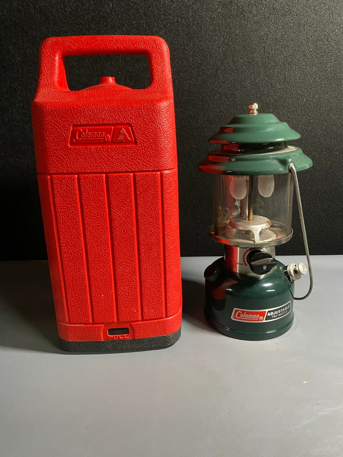 Vintage Coleman 288A700 Adjustable 2 Mantle Lantern w/ Hard Carry Case