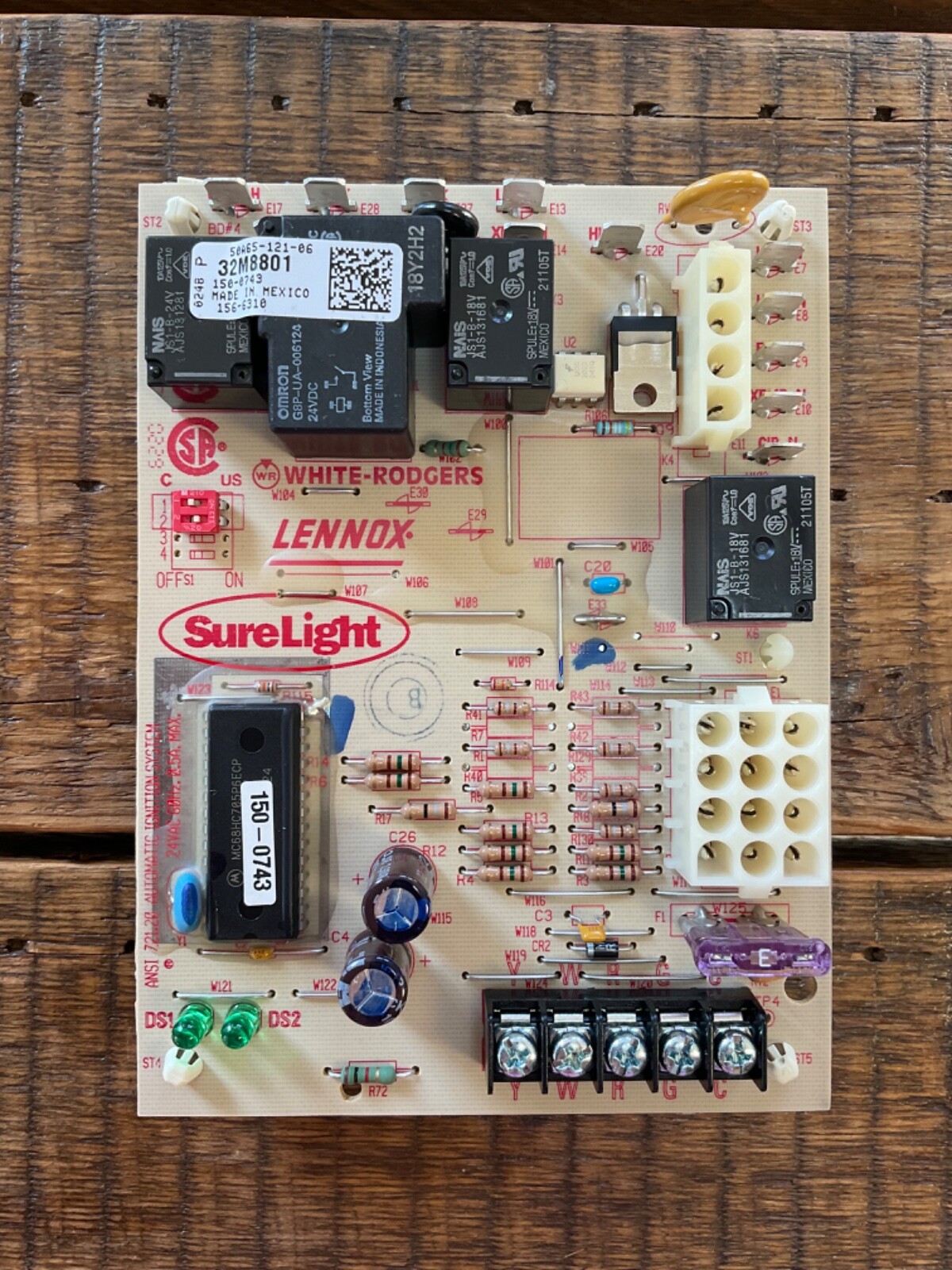 OEM Furnace Control Circuit Board 32M8801 Lennox | eBay