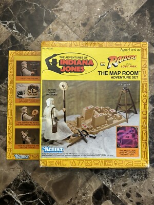 1982 KENNER ADVENTURES OF INDIANA JONES IN RAIDERS OF THE LOST ARK MAP ROOM SET