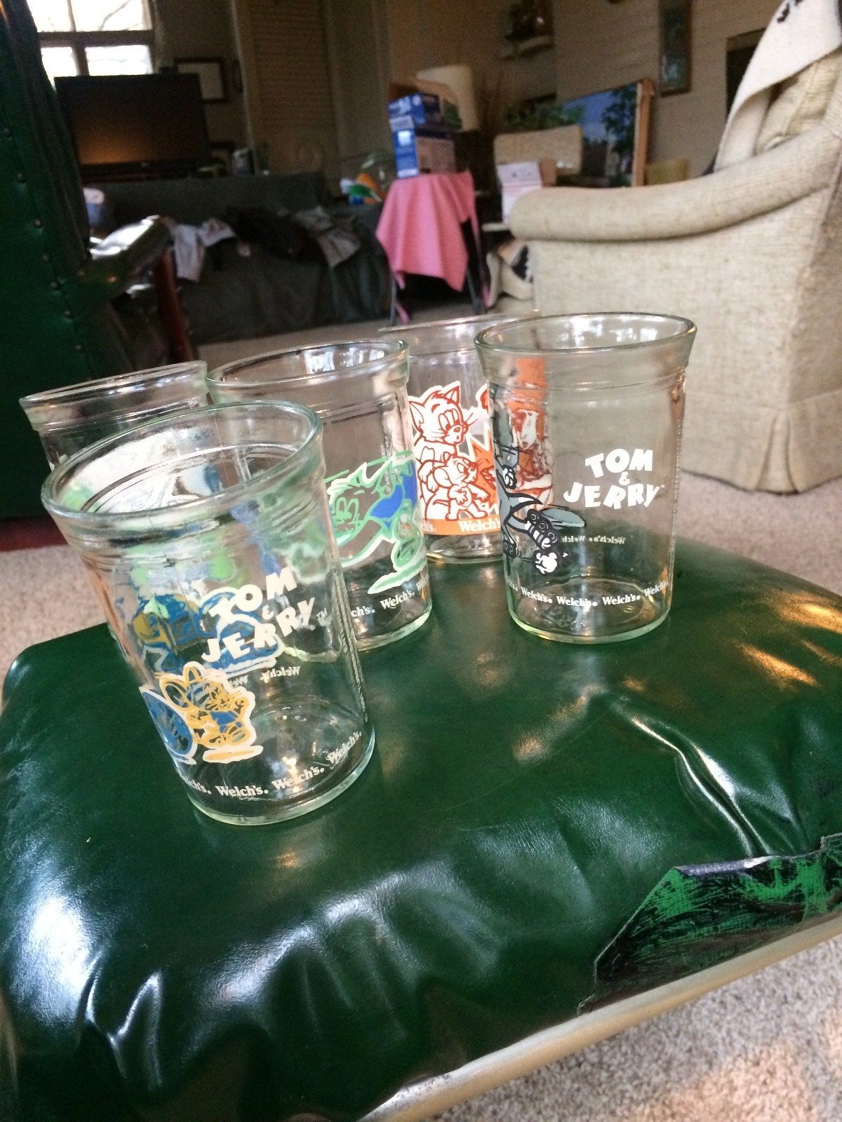 Tom & Jerry 5 jelly glasses early 90s vintage