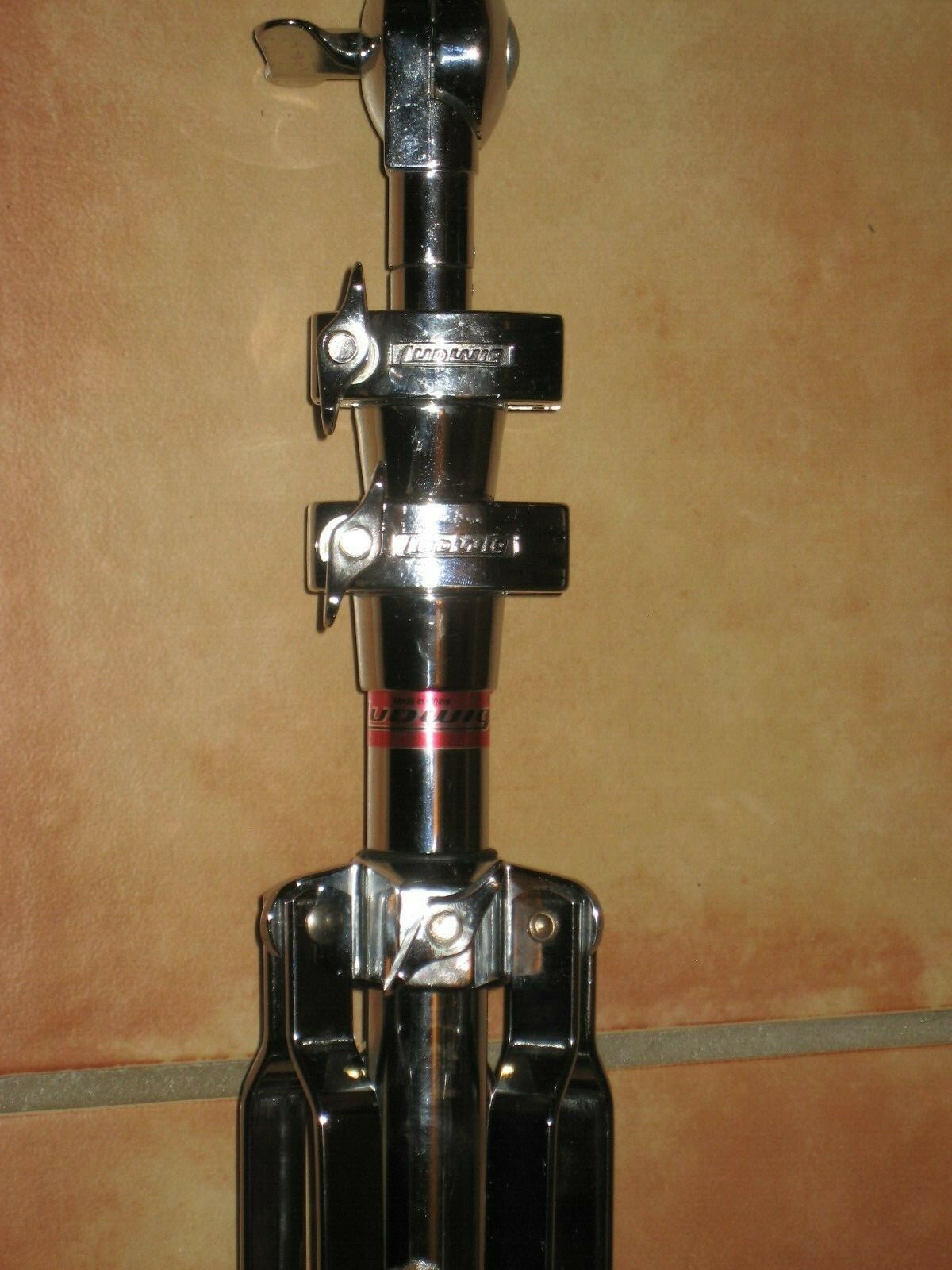 Ludwig Straight Cymbal Stand ! RED LABLE ! MINT CON. !!! PERFECT CHROME !!!
