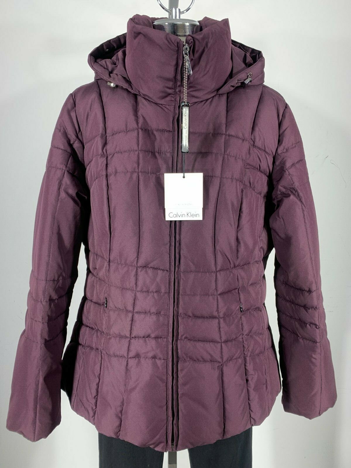 

НОВЫЙ элегантный зимний пуховик Calvin Klein NWT с капюшоном BERRY, женский размер, Burgundy