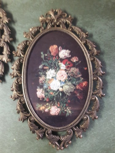 2 Vintage Ornate Oval Brass & Glass Picture Frame Flowers Made in Italy 10