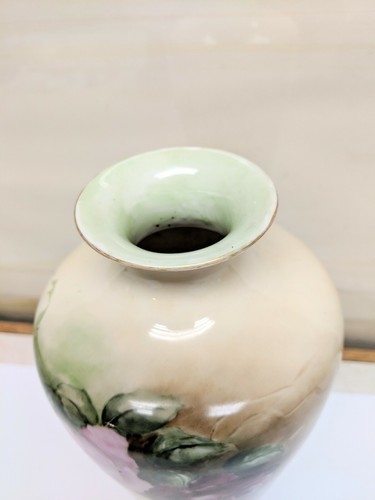 Beleek Porcelain Hand Painted Vase Roses 13