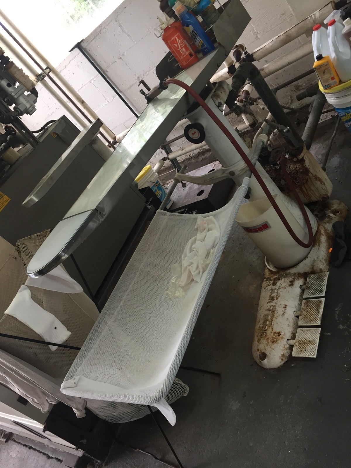 Cissell Spotting Table