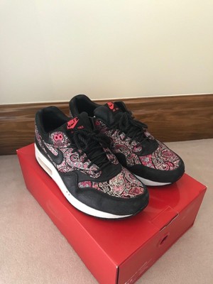 hot nike air max 1 liberty of london bouton black qs 7c928 7186b hot nike air max 1 liberty of london bouton black qs 7c928 7186b