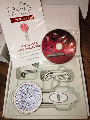 Revive Light Therapy Hand Held Clinical Pain Relief NEW