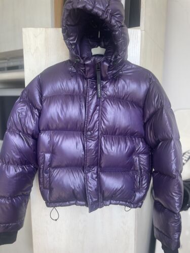 Aritzia TNA Super Puff Shorty High Gloss Purple Jacket SIZE Aritzia TNA Super Puff Shorty High Gloss Purple Jacket SIZE