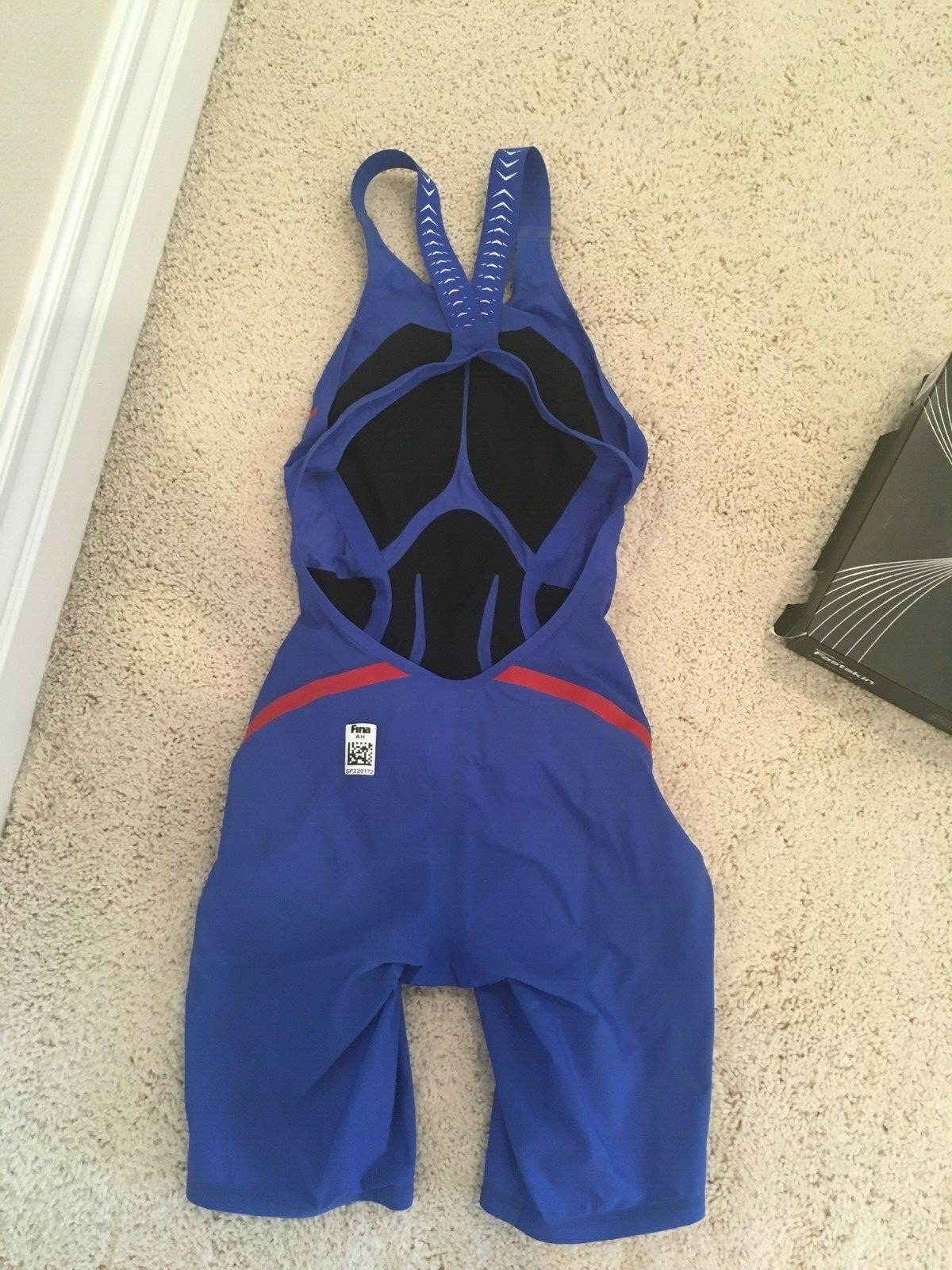 Speedo LZR Racer X Blue/Red Openback Kneeskin Size 23